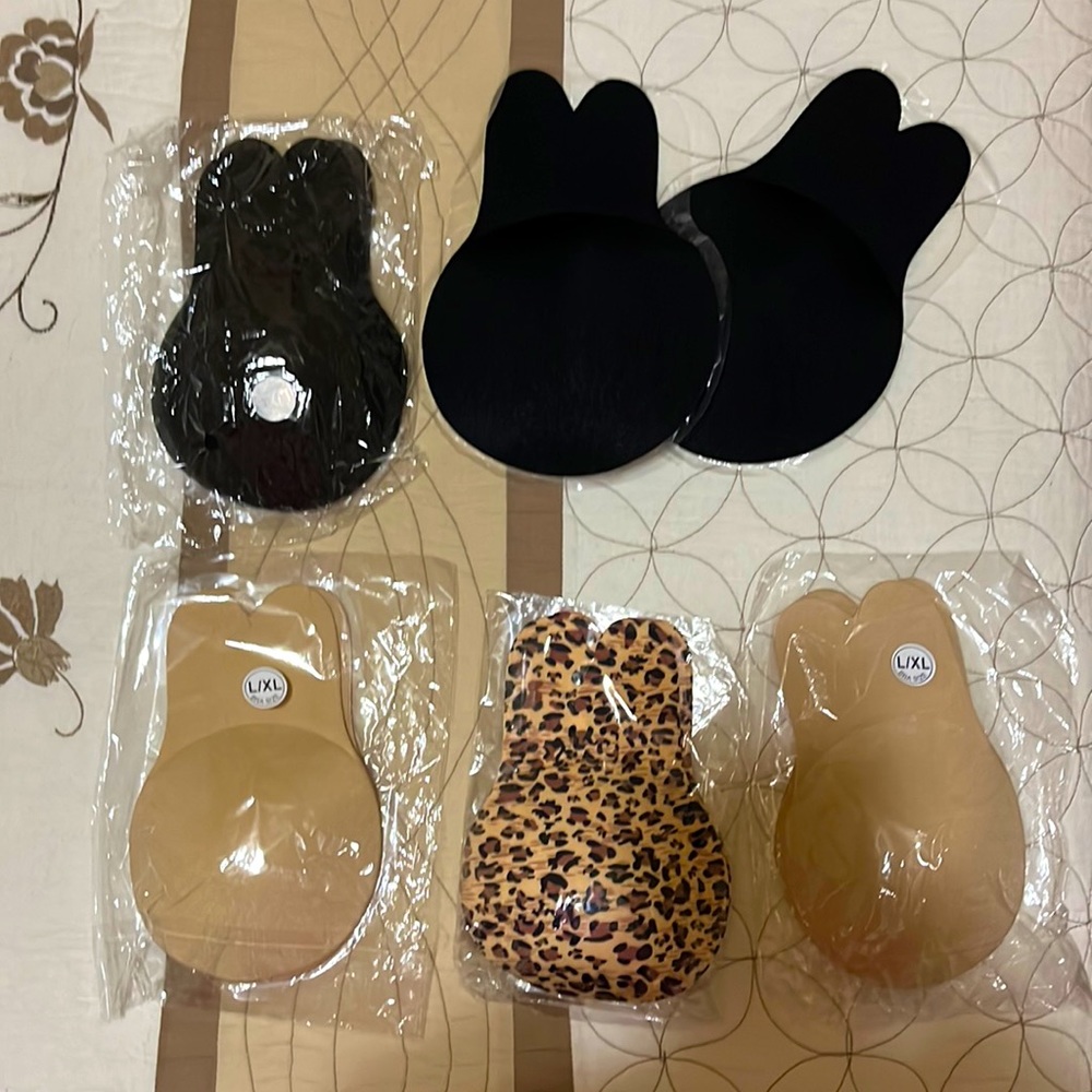 Invisible Push up Adhesive Bras X4  NEW